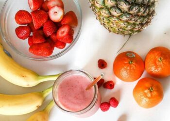 8 Superfoods To Make Your Diet Healthy
                              
                              Published by Livemint | 10 Jan 2025