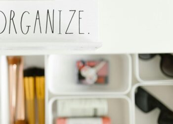 5 Decluttering Tips for a Stress-Free Home
                              
                              Published by Livemint | 24 Jan 2025