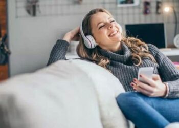 6 best women’s health podcasts in 2025
                              
                              Published by Livemint | 21 Feb 2025