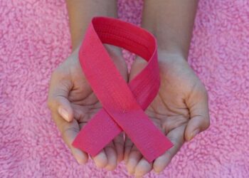 World Cancer Day: 8 superfoods that may help reduc …
                              
                              Published by Livemint | 04 Feb 2025