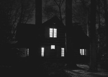 5 most haunted places in India
                              
                              Published by Livemint | 12 Feb 2025