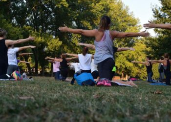 5 ways to build a midday wellness routine
                              
                              Published by Livemint | 02 Feb 2025