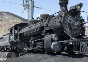 6 most beautiful train journeys in the world
                              
                              Published by Livemint | 19 Feb 2025