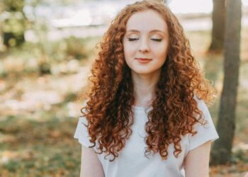 5 yoga poses for a better sleep
                              
                              Published by Livemint | 03 Feb 2025