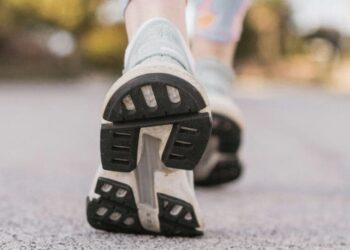 How walking daily improves your health
                              
                              Published by Livemint | 26 Feb 2025