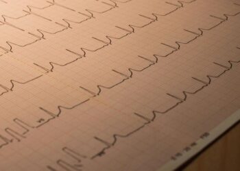 5 symptoms that could signal heart disease
                              
                              Published by Livemint | 29 Mar 2025