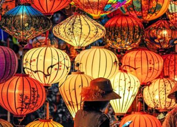 5 cultural festivals in the world you must experie …
                              
                              Published by Livemint | 01 Mar 2025