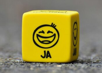 7 surprising superfoods that boost your mood
                              
                              Published by Livemint | 30 Mar 2025