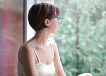 6 habits to prevent brain rot
                              
                              Published by Livemint | 28 Mar 2025