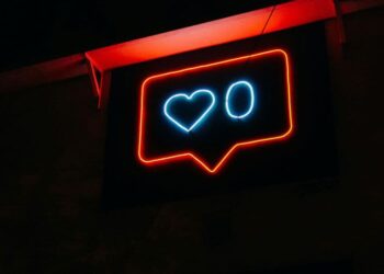 Top 6 most Instagrammable spots in Europe
                              
                              Published by Livemint | 18 Mar 2025