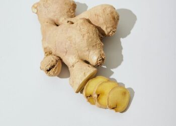 5 reasons to add ginger to your everyday meal
                              
                              Published by Livemint | 02 Apr 2025