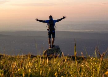 5 most thrilling trekking routes you must try!
                              
                              Published by Livemint | 02 Apr 2025