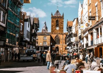 5 historical towns you must visit before you die
                              
                              Published by Livemint | 02 Apr 2025