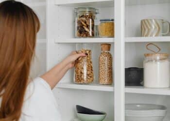 Declutter Your Life in 5 Simple Steps
                              
                              Published by Livemint | 06 Apr 2025