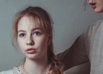 5 phrases you must avoid saying to your child
                              
                              Published by Livemint | 05 Apr 2025